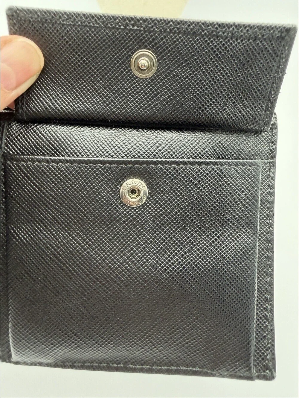 Authentic Prada Saffiano Men's Bi-Fold Wallet Black Leather Missing Letter